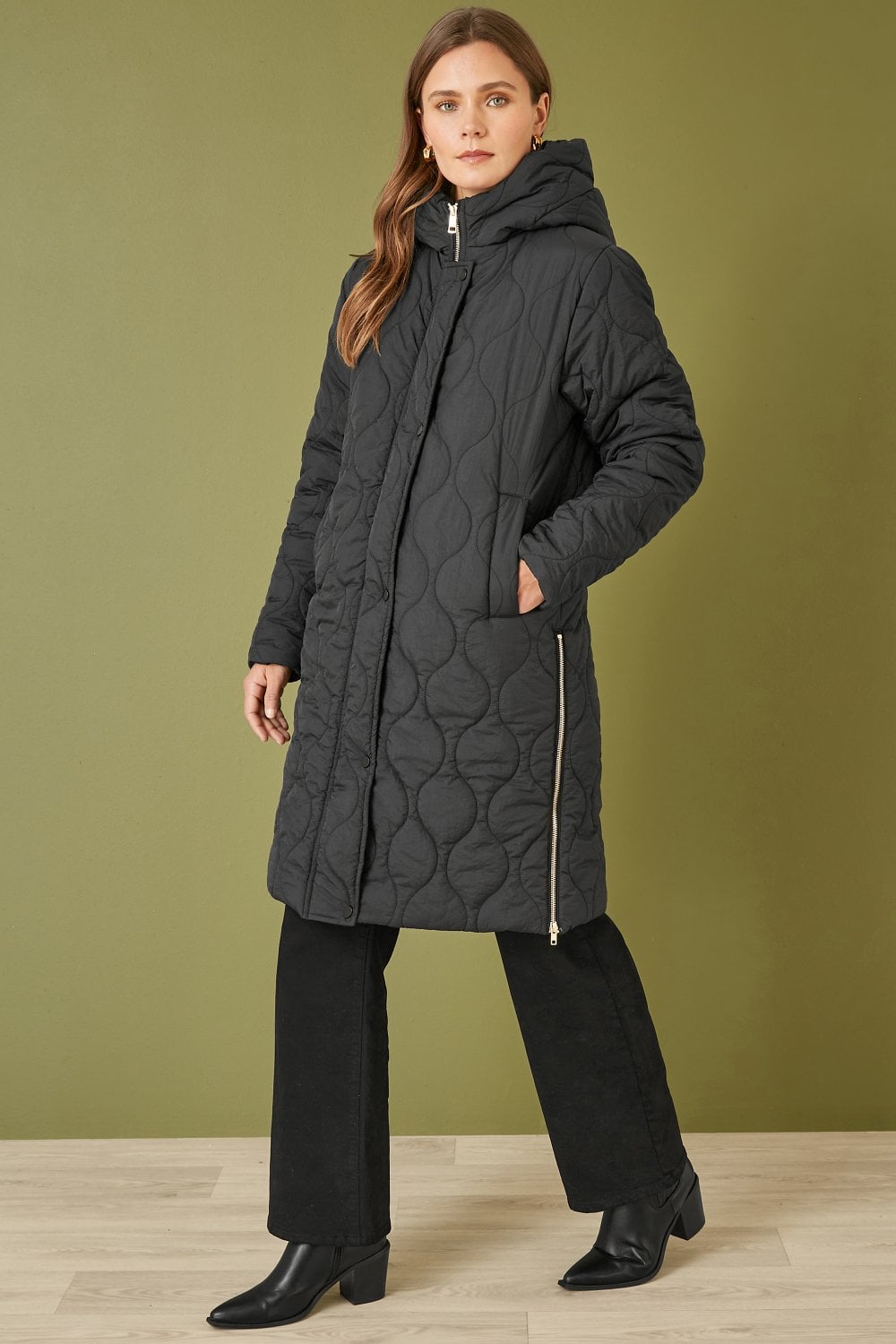Yumi Black Quilted Hooded Long Coat with Zip Detail
