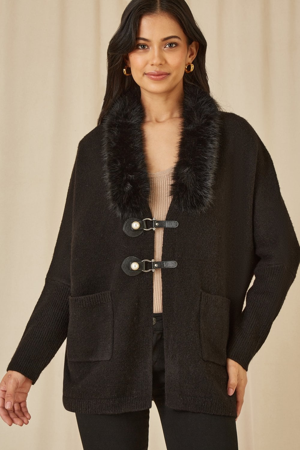 Yumi Black Cardigan - Fur Collar Detachable
